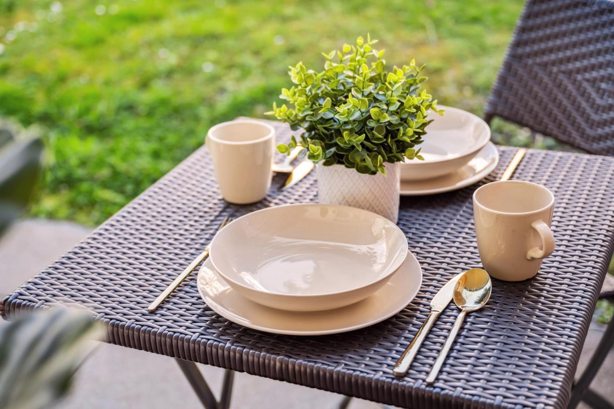 Traber Apartments Studio Kaffee Terrasse & Parken Leipzig Bagian luar foto